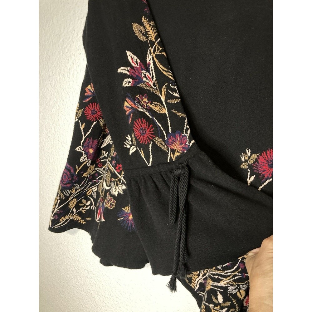 Chicos Sweater Womens Size 2 Black Floral Bell Sleeves Tassels Scoop Neck Cotton - Picture 5 of 8